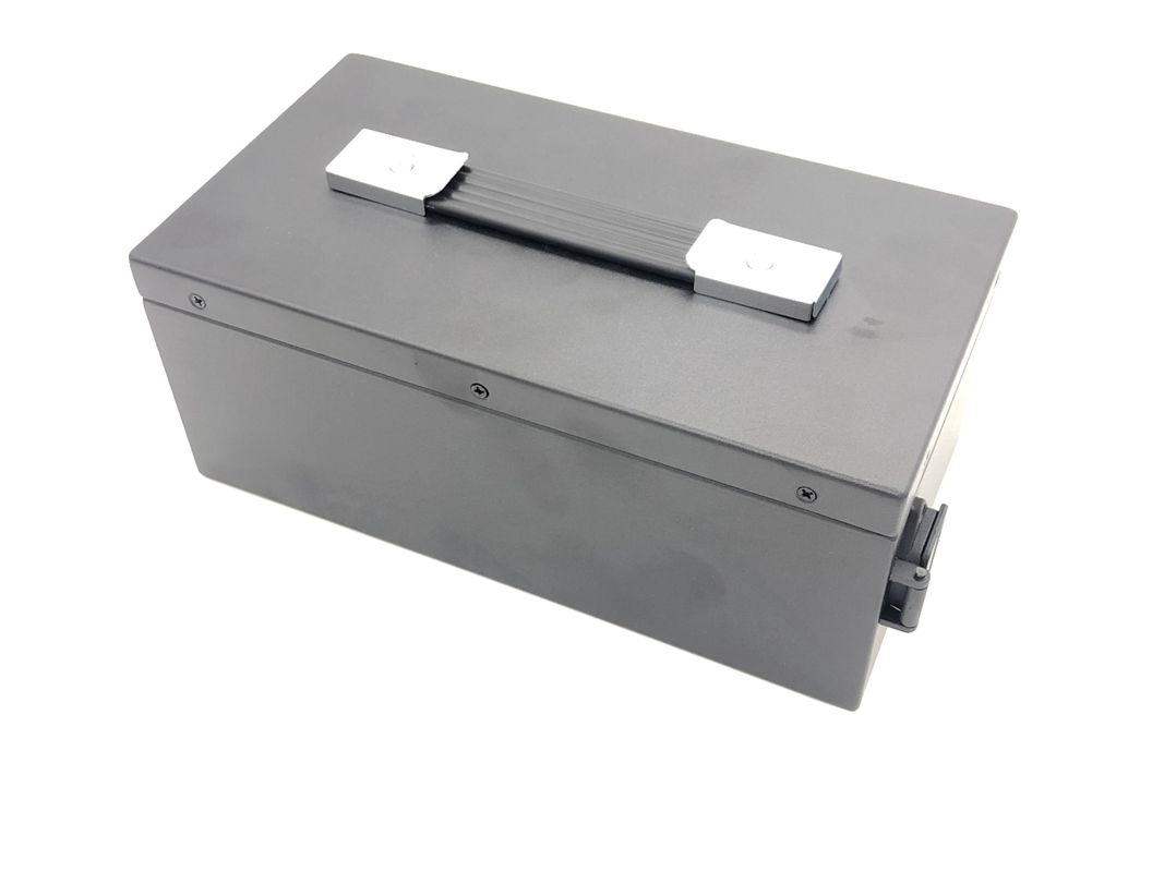 Schwarze E-Typ-Fahrradbatterie 20A 48v 20ah Lithium-Ionen-Batteriezellen