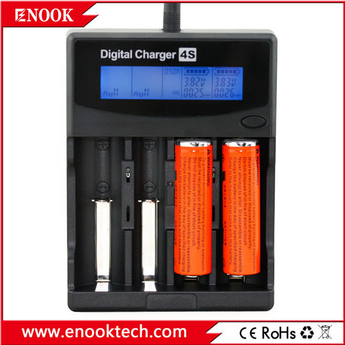 Smart 4 Slots AA AAA Akkuladegerät DC3.6V / 3.7V Wiederaufladbare Akkuladegerät