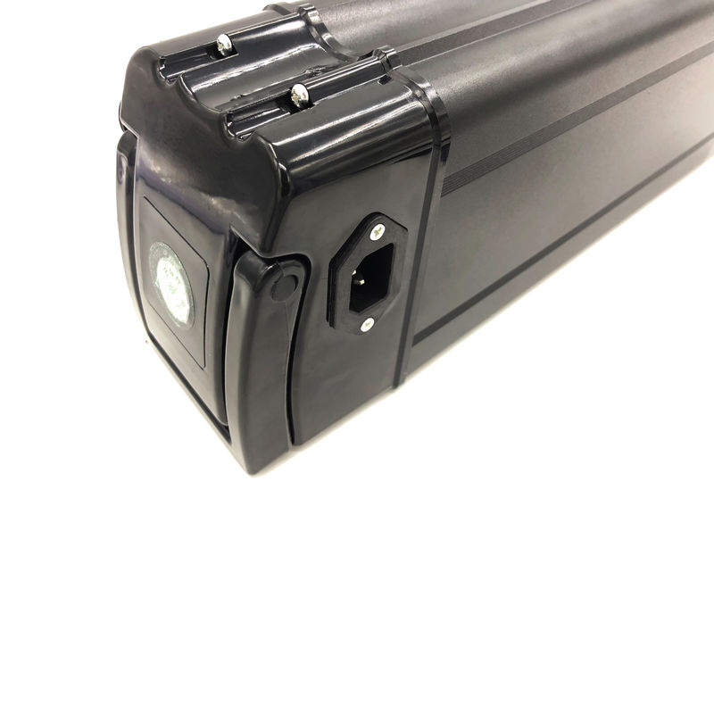 Schwarzer Typ wiederaufladbare E-Bike Batterie 1200W 60V 20Ah Lithiumbatterie angepasst