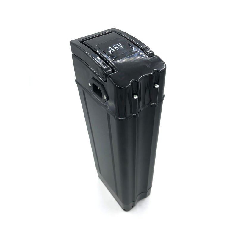 Schwarzer Typ wiederaufladbare E-Bike Batterie 1200W 60V 20Ah Lithiumbatterie angepasst