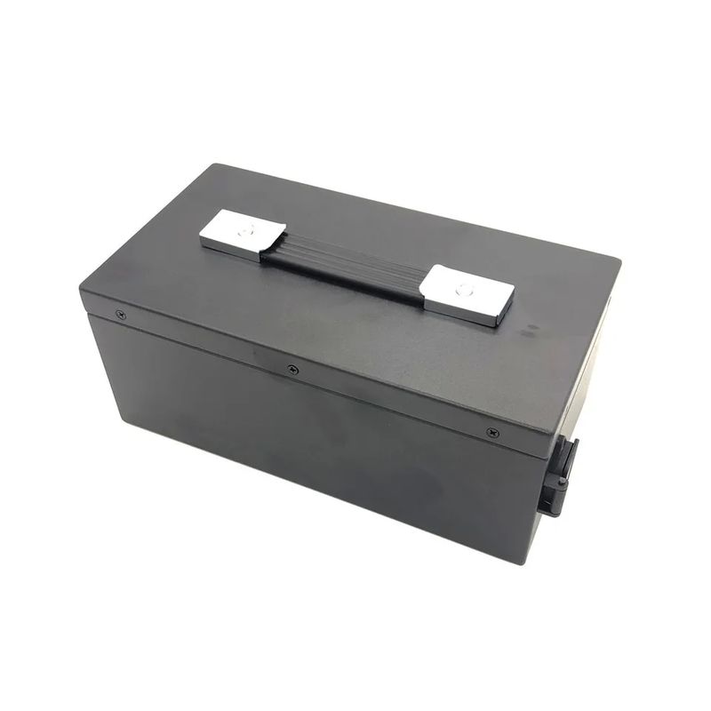 Langlebige Lithium-Ionen-Golfwagenbatterie Klasse A Automatische Zellen 51.2V 105AH Deep Cycle Golfwagenbatterie